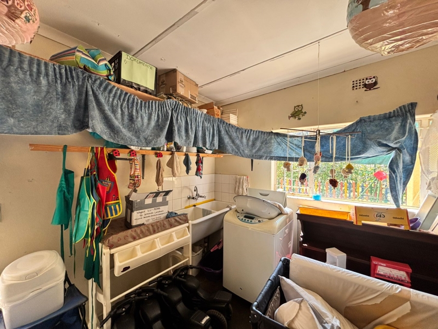 4 Bedroom Property for Sale in Flamwood North West